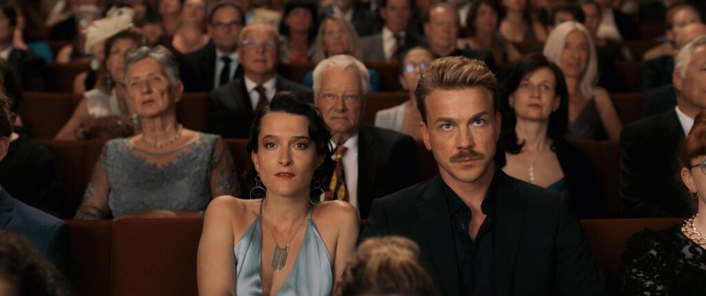 Filmstill: Pfau - Bin ich echt?